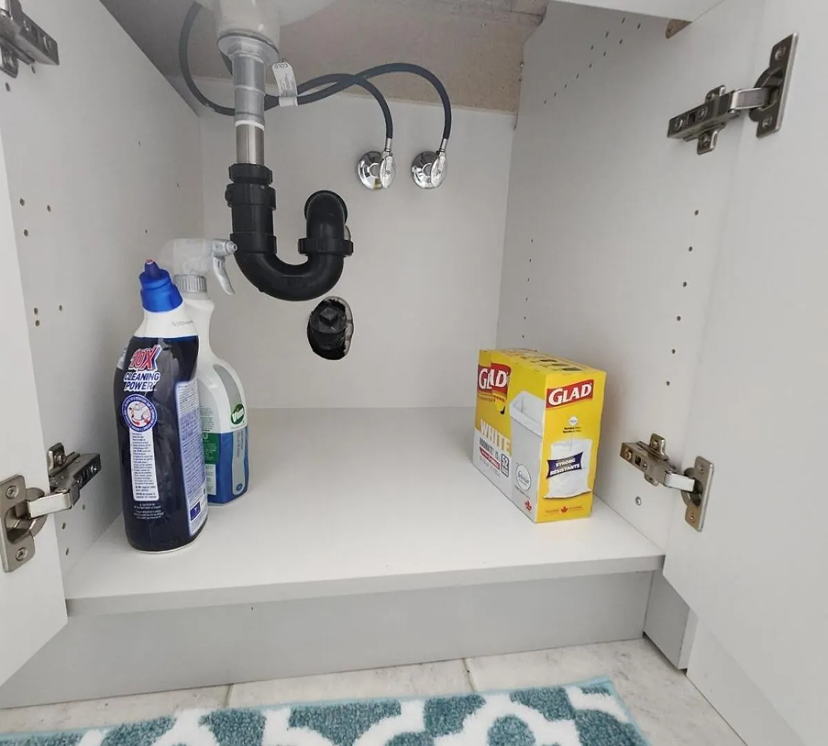 Entire Basement Suite In Bonavista Winnipeg